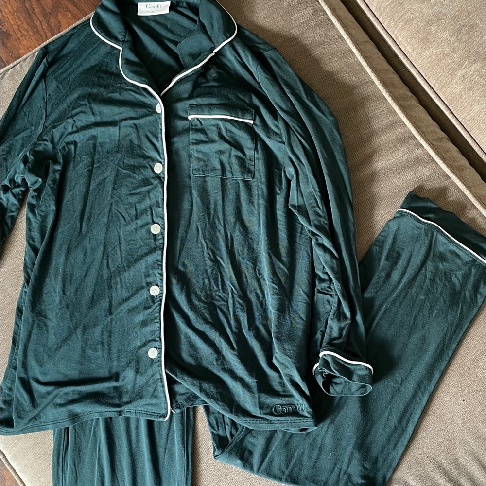 Comfrt kids pajama set